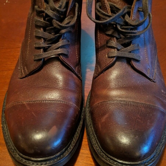 frye seth cap toe leather boots
